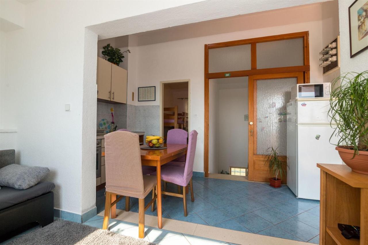 Apartments Tolj إيغراني المظهر الخارجي الصورة